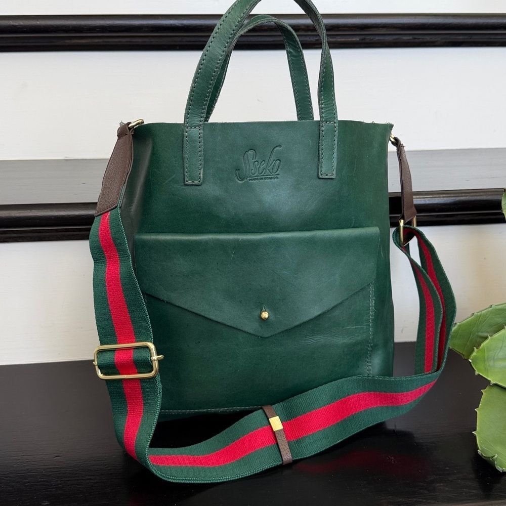 Sseko Designs handmade leather crossbody/tote bag purse ethical empower women